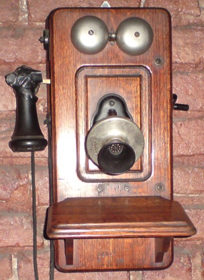 Telefone de Magneto fabricado pela Ericsson em 1920
