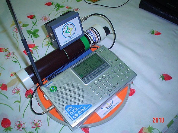 Antena Loop Ferrite Amplificada para Ondas Curtas